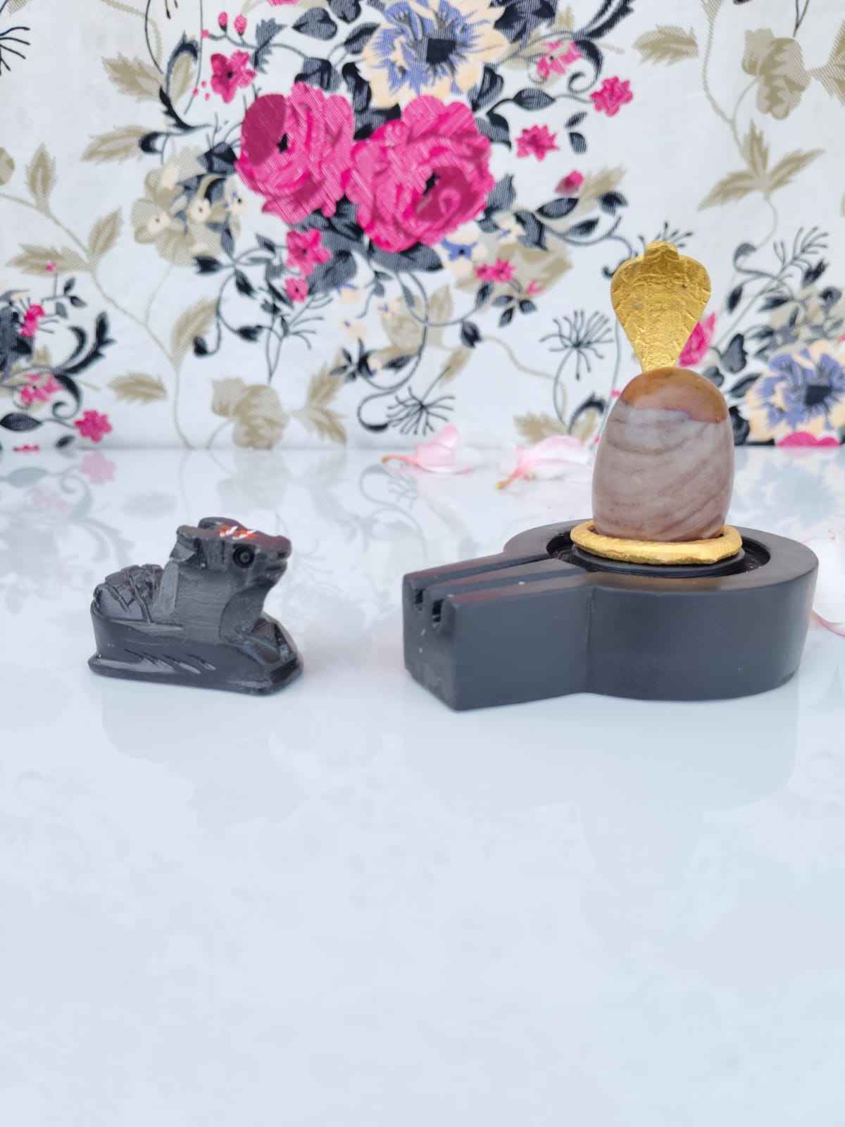 Narmadeshwar Shivling Set with Brass Jaldhari, Naag & Nandi - Narmada Narmadeshwar shivling
