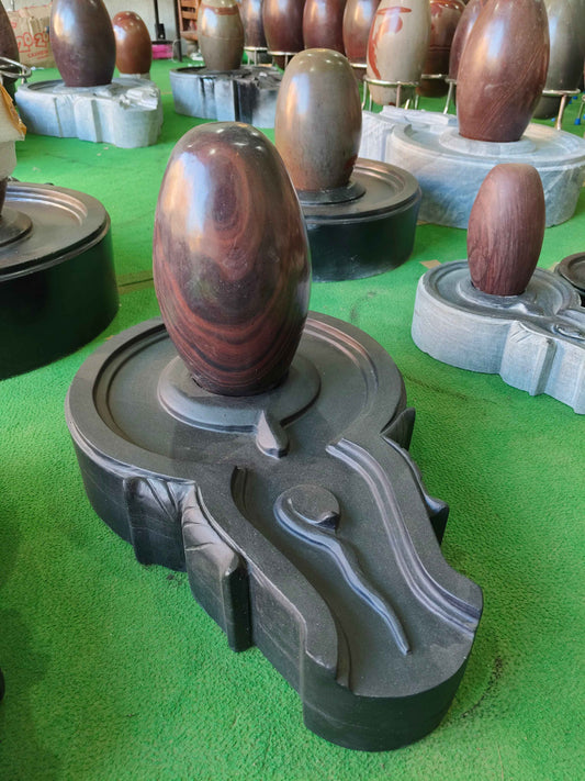 Narmdeswar shivling mandir pooja 8 inch shivling with 16 inch jaladhari