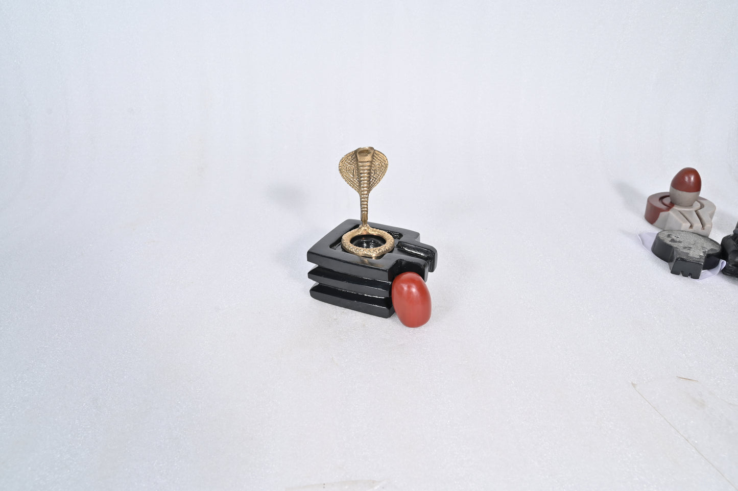 2 inch shivling with 4 inch chakor jaladhari home puja