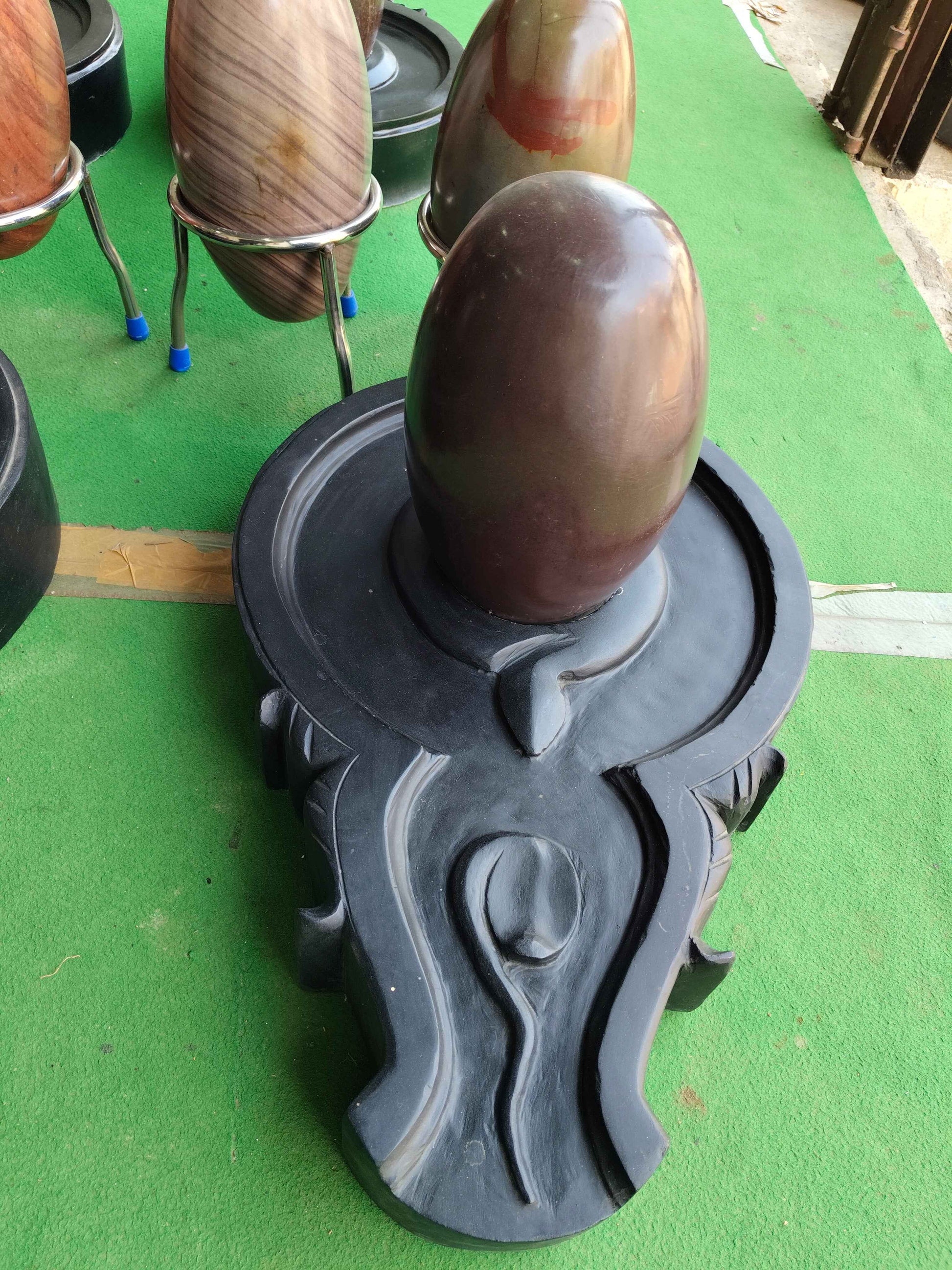 12 inch shivling with 24 inch jaladhari with 12 inch nandi mandir pooja