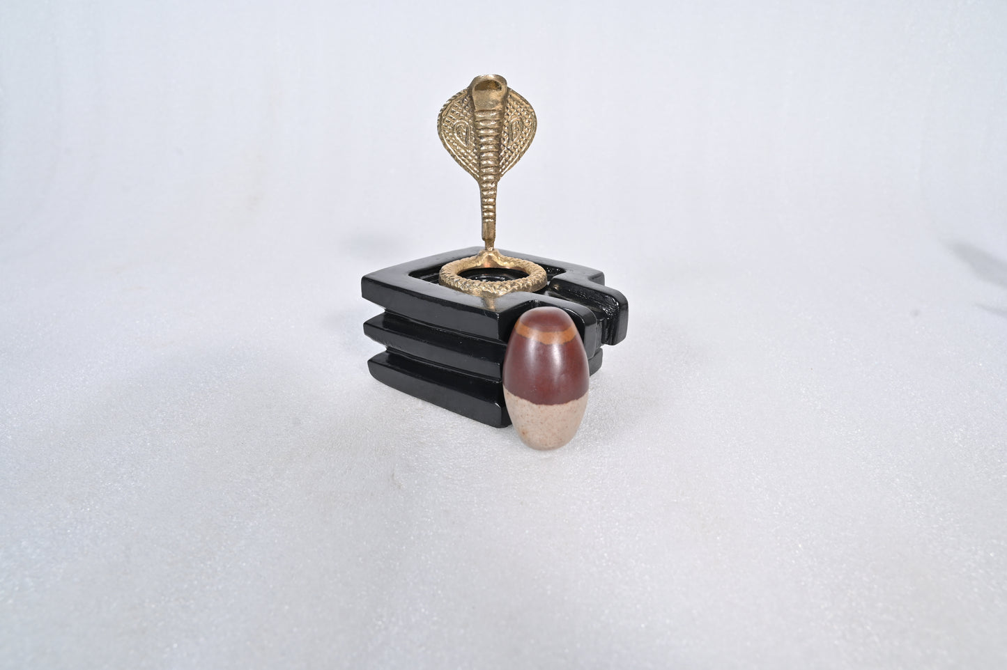 2 inch shivling with 4 inch chakor jaladhari home puja