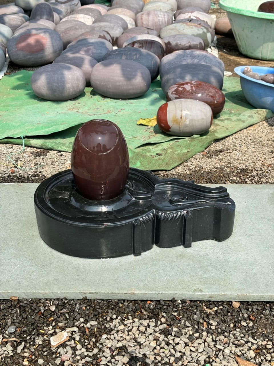 12 inch shivling with 24 inch jaladhari with 12 inch nandi mandir pooja