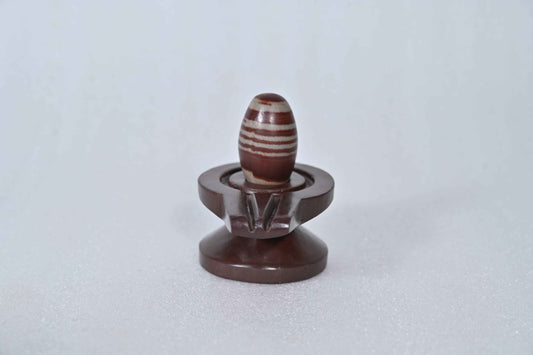 Narmdeswar shivling anghuthe ke sije ka home pooja ke liye