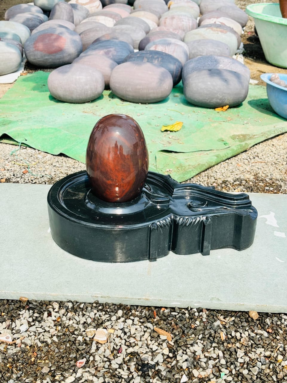 12 inch shivling with 24 inch jaladhari with 12 inch nandi mandir pooja