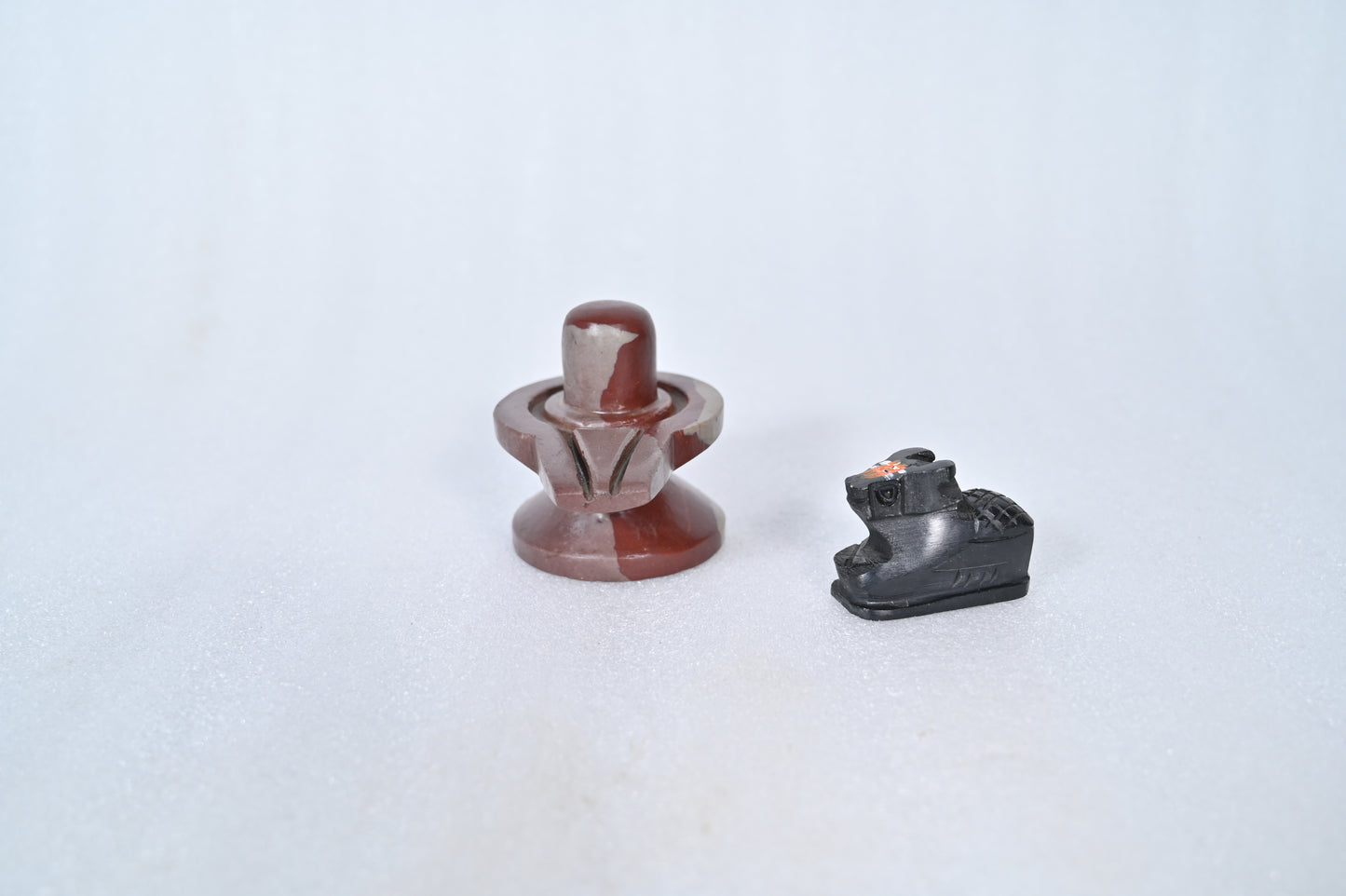 Narmdeswar shivling anghuthe ke sije ka home pooja ke liye